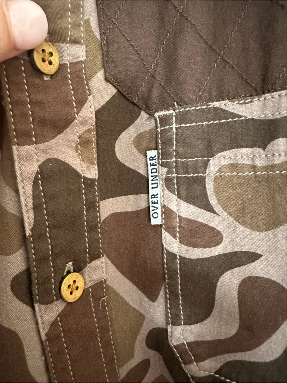 Over Under Clothing Duck Camo Field Champion Shooting Shirt Brown Small NWOT